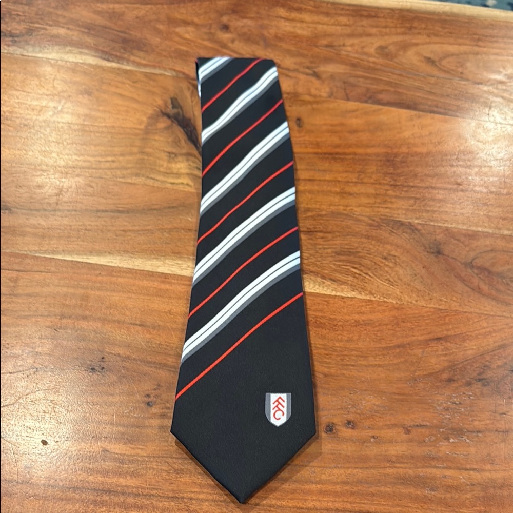 Fulham football club tie